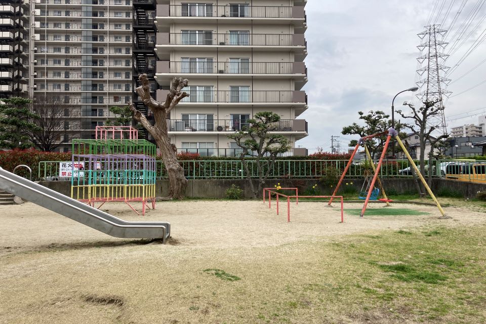 FD8F3D68-CFB4-4B21-8224-5A9D8D82A306