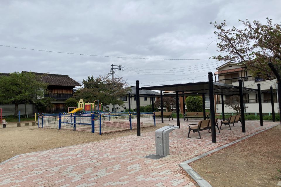 4E40F5C3-82D3-4E5D-9EC3-146AD8CDDD17