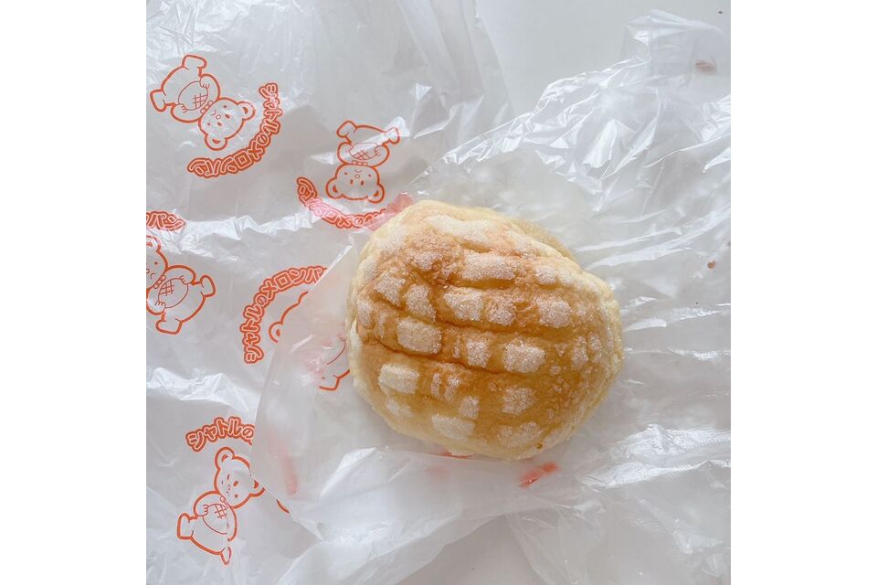 黄色いくま”が目印の移動販売車「シャトルのメロンパン」 | グルメ