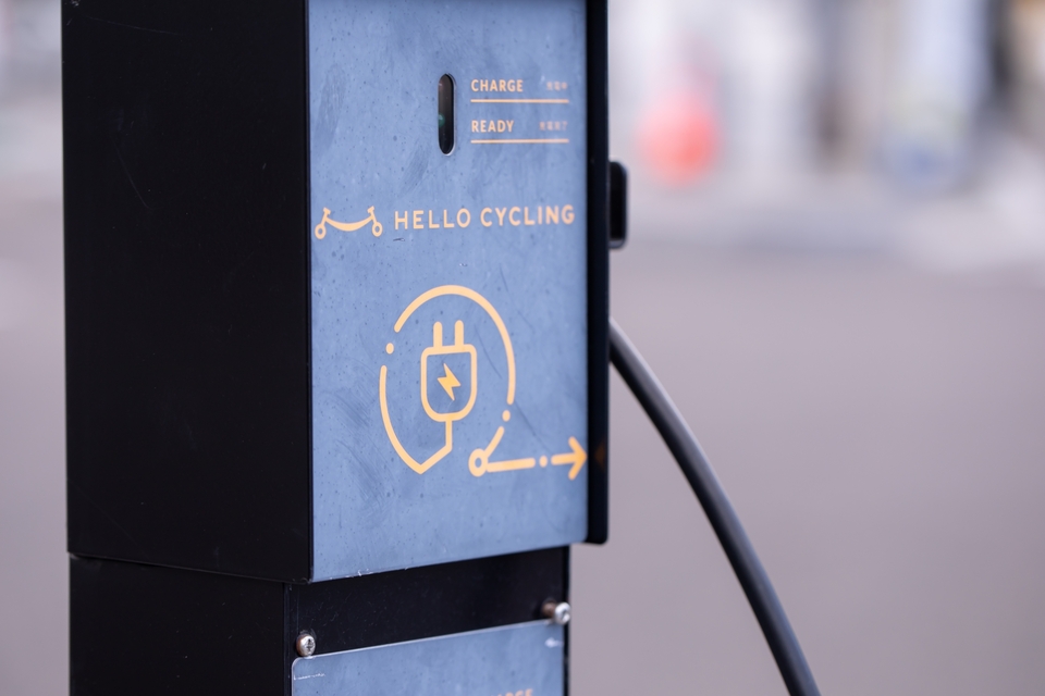HELLOCYCLINGの充電器写真
