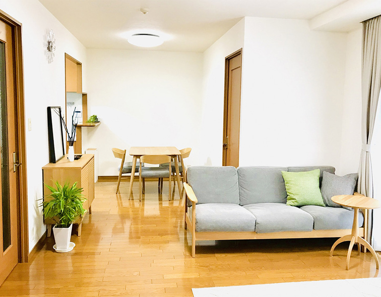 部屋にソファを置きたい！くつろぎ空間を作るレイアウト3例