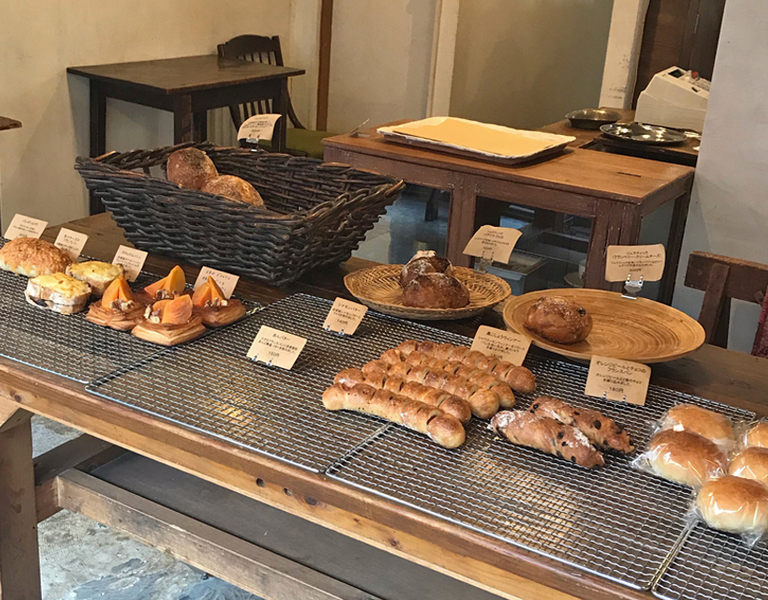 売り切れ必死! 石切の人気店｢ベーカリーgeru｣。